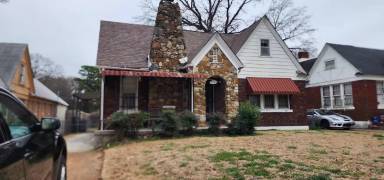 Main picture of 1304 S Barksdale St