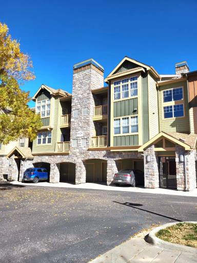 Main picture of 8420 Canyon Rim Trl