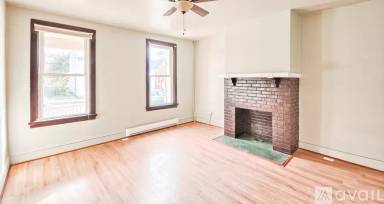 Main picture of 27 S Jefferson St