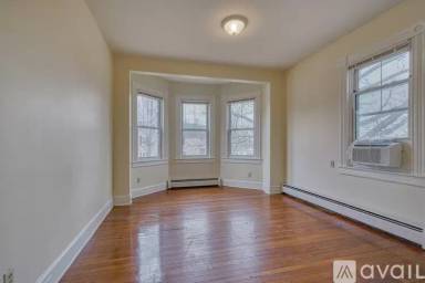 Main picture of 101 Newburg Ave