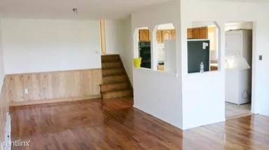 Main picture of 1236 Bergen Ave