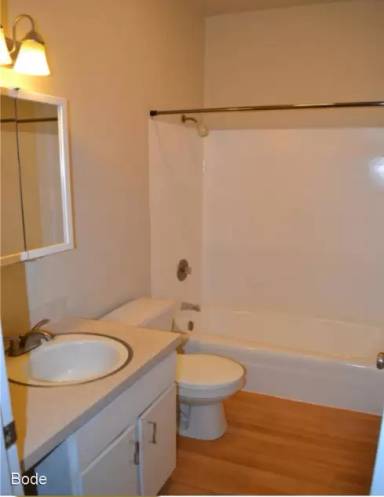 Main picture of 611 Capitol Way S