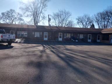 Main picture of 1305 33rd St