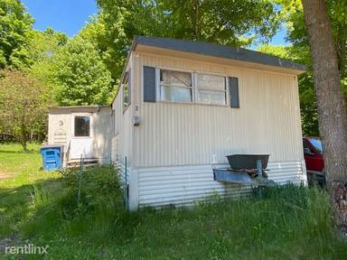 Main picture of 901 S Harrison St