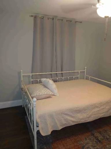 Main picture of 30 Prince Ave