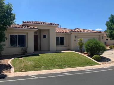 Main picture of 199 W 2025 South Cir