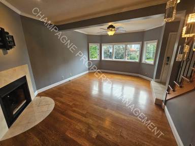 Main picture of 209 E 30th St