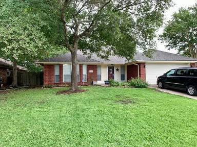 Main picture of 1402 Front Royal Dr