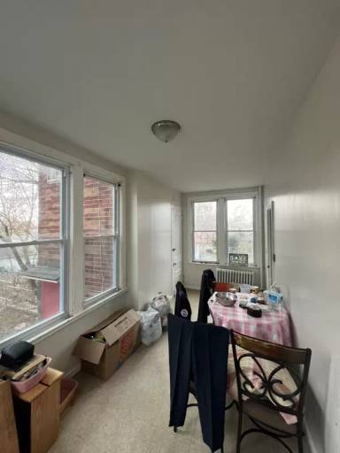 Main picture of 550 S 8th Ave
