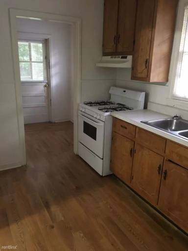 Main picture of 319 Saint Mary Blvd