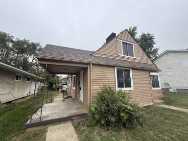 Main picture of 710 Frebis Ave