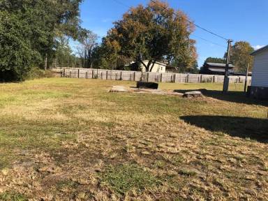 Main picture of 5531 Newton Rd