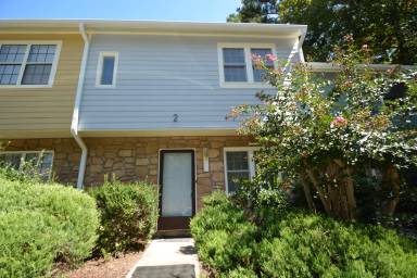 Main picture of 3622 Colchester St