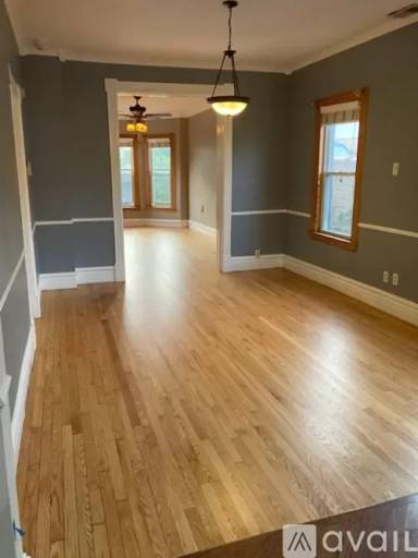 Main picture of 3022 N Clifton Ave