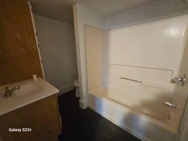 Main picture of 2085 20th St SW