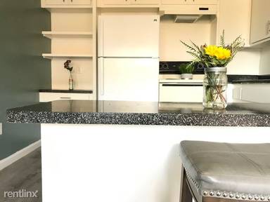 Main picture of Vista Capri Apartments