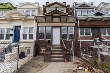 Main picture of 5833 Warrington Ave