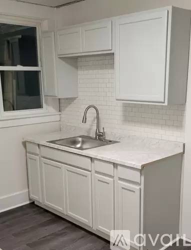 Main picture of 1041 Priestley Ave