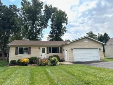 Main picture of 7103 Hiawatha Dr