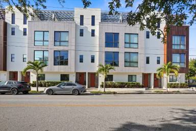 Main picture of 818 2nd Ave N