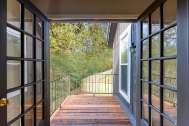 Main picture of 11 Lilium Ct