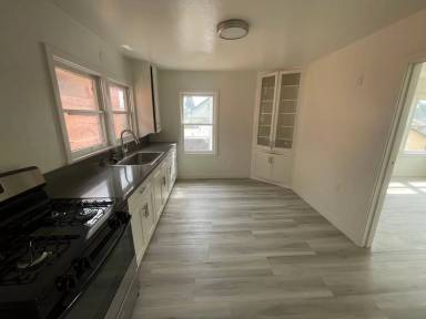 Main picture of 422 N Claudina St