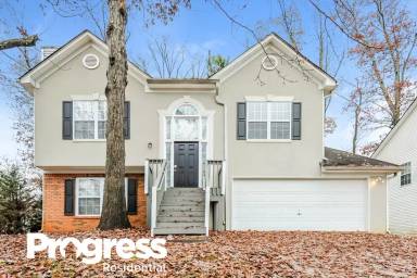 Main picture of 7480 Royale Ct