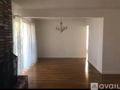 Main picture of 1799 Redwood Rd