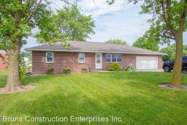 Main picture of 6813 Hellwarth Rd