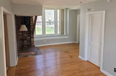 Main picture of 1108 S 3rd St
