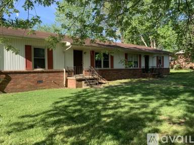 Main picture of 1605 Sundown Dr