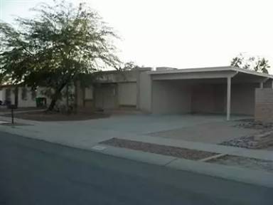 Main picture of 7565 N Oliver Ave
