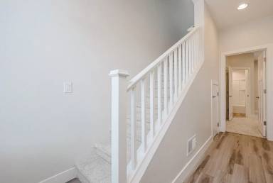 Main picture of 1122-1124 E Roosevelt St Apartments