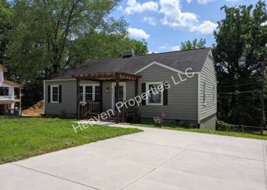 Main picture of 938 Lunsford Pl