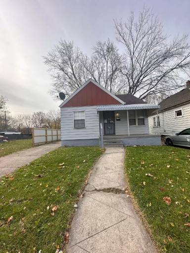 Main picture of 6367 Plainview Ave
