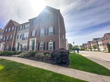 Main picture of 9072 Teaneck Dr