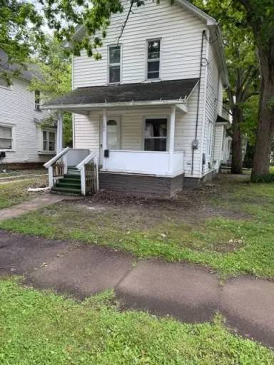 Main picture of 1200 Hickory St Lansing, MI 48912