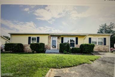 Main picture of 1717 N Cameron St