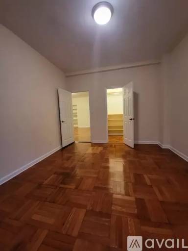Main picture of 55 W 55th St