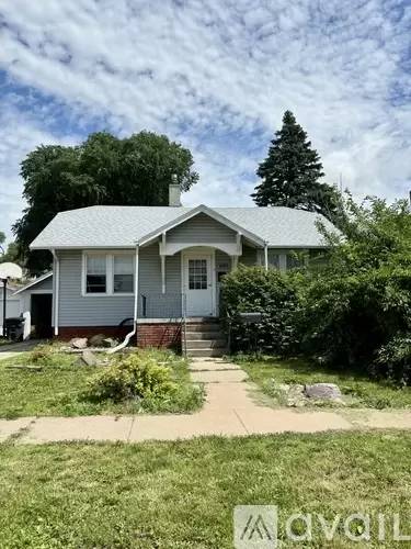 Main picture of 1510 W 6th St