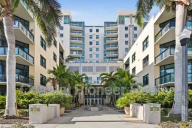 Main picture of The Sage