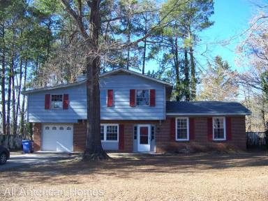 Main picture of 220 Haverhill Dr