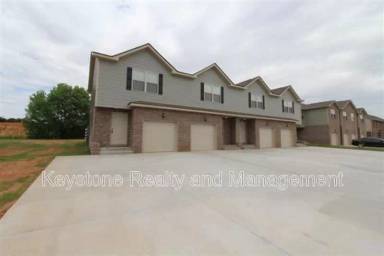Main picture of 1724 Manning Dr