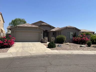 Main picture of 17842 W Gelding Dr
