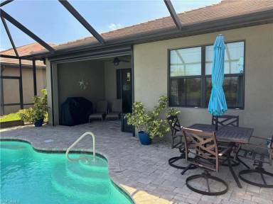 Main picture of 7627 Jacaranda Ln