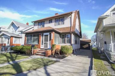 Main picture of 4120 Burnham Ave