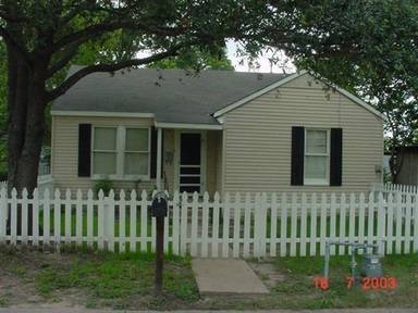 Main picture of 1010 Antone St