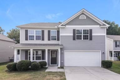 Main picture of 8007 Spiderlily Ct