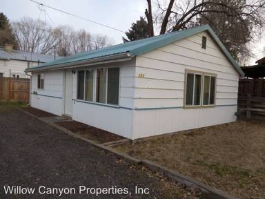 Main picture of 171 SW 1st St