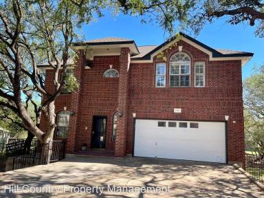 Main picture of 1905 Chestnut Cir